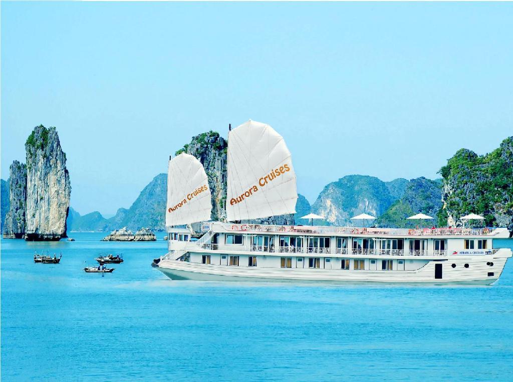 Halong Aurora Cruises Appartamento Ha Long Esterno foto